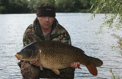 A more recent pic of Phil (circa 2012) with an Orchid common