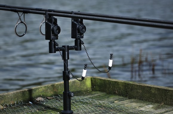 Cygnet 20/20 Stage Stand 16mm Carp fishing tackle 