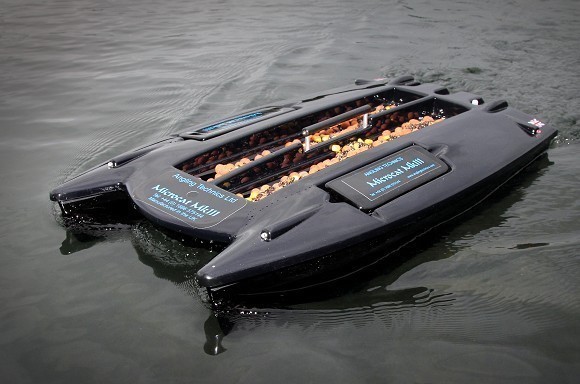 Fishing Bait Boat