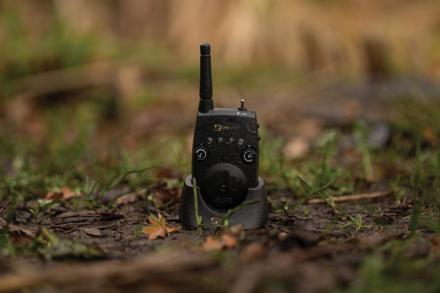 The receiver is just as easy to operate as the alarm heads