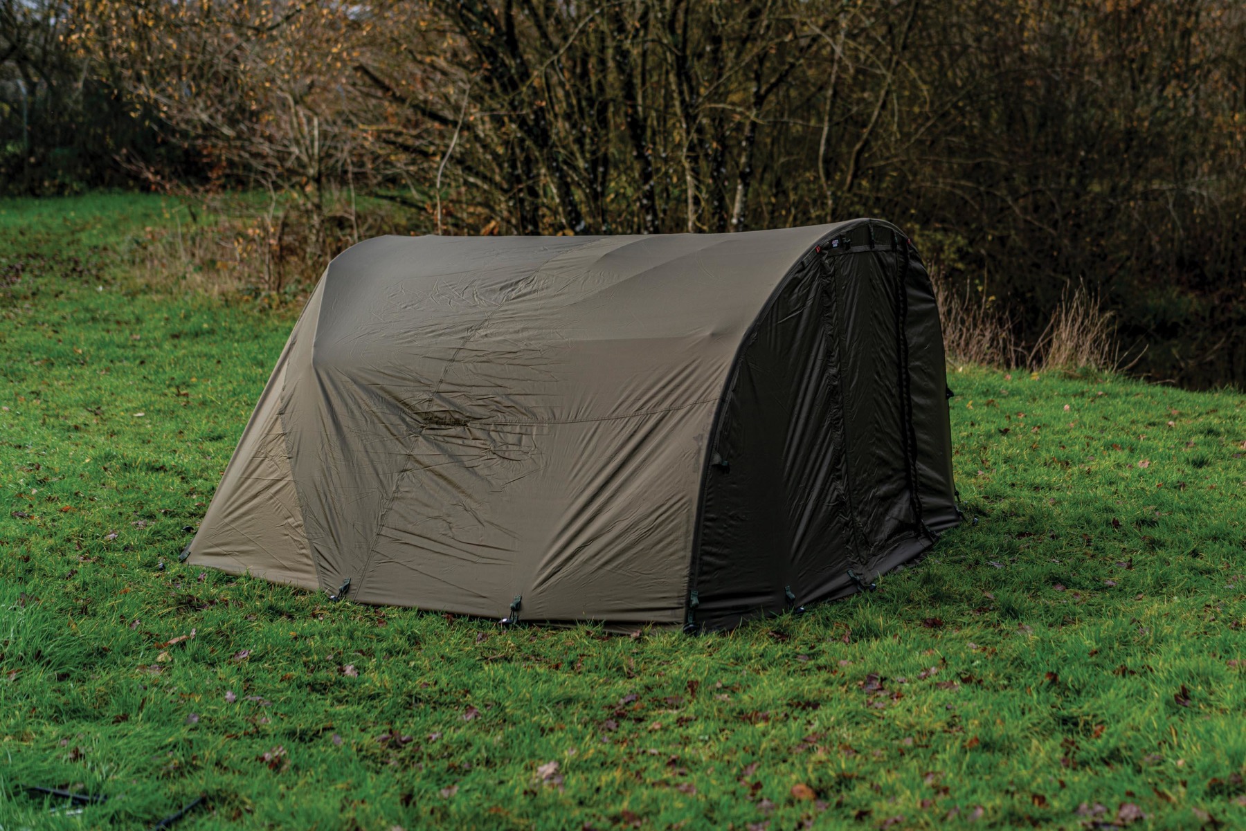 





 



The Uni-Extended Overwrap gives you full dual-layer protection over your existing bivvy