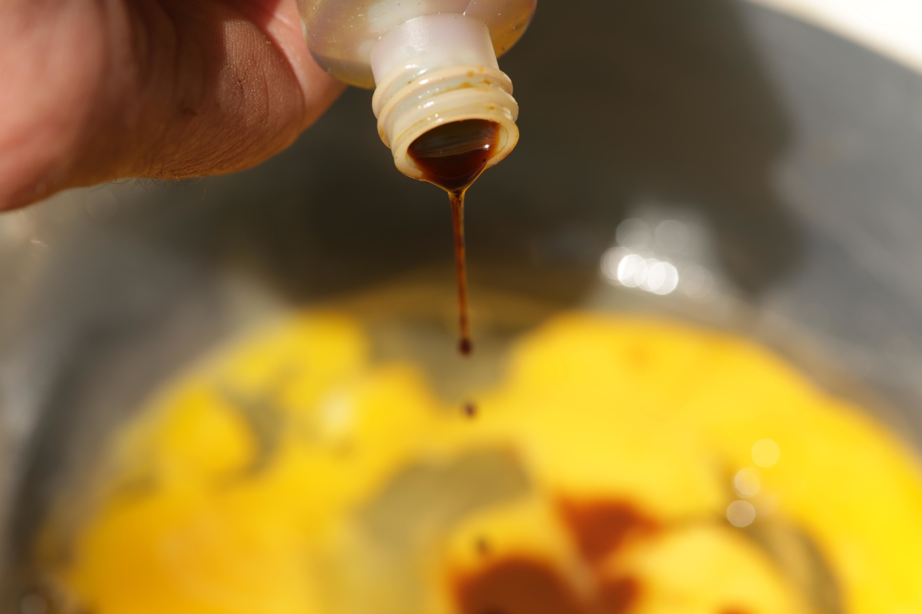 3. Then add 10ml of both Manilla and Krill liquid - it’s a mega combo.