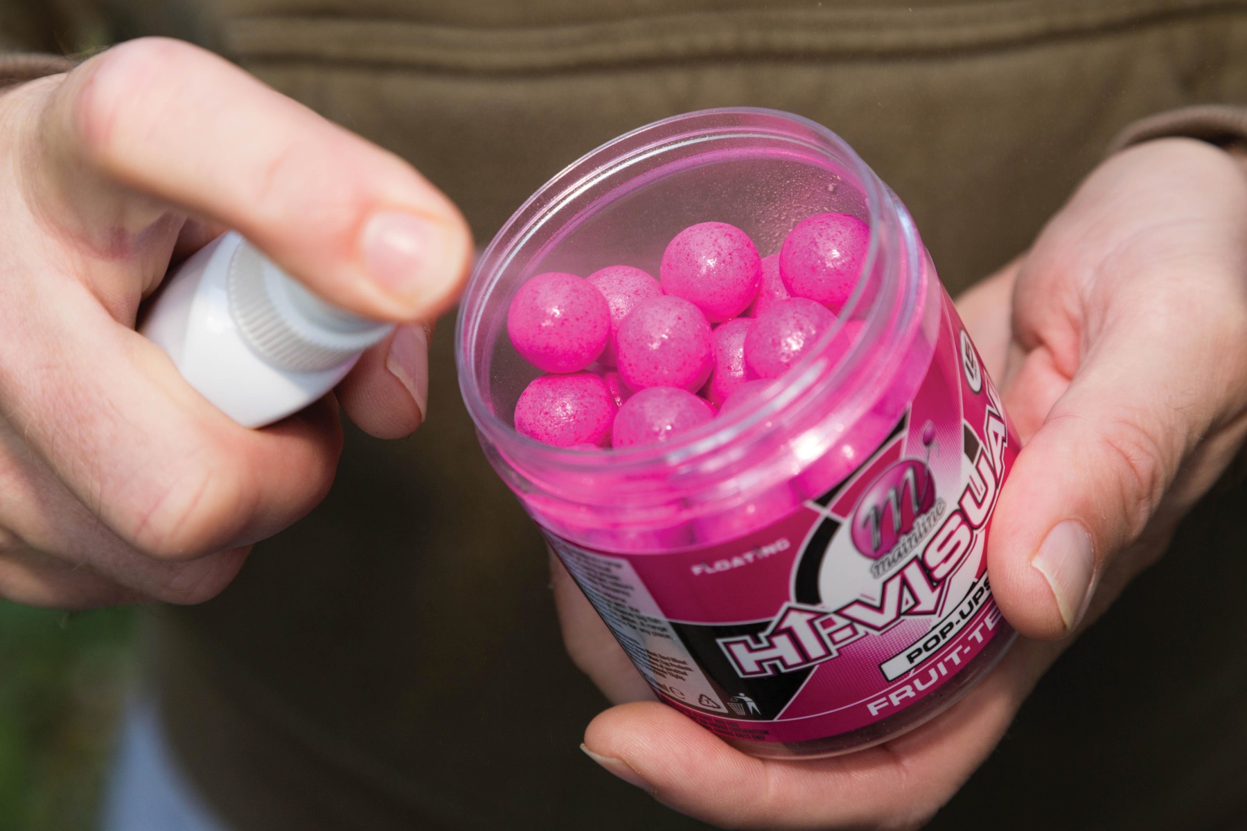 You can also spray the flavours straight into the hookbait tub to boost and soak the hookbaits