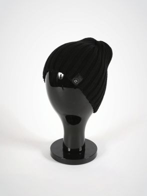 CARPology Cable Knit Beanie